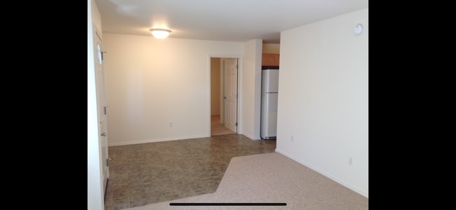 Dining - 75-5743 Alahou St Unit 101