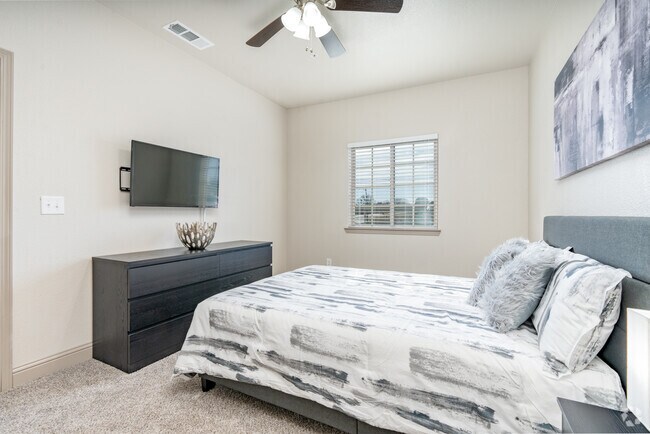 2BR, 2BA - 1,112SF - Primary Bedroom