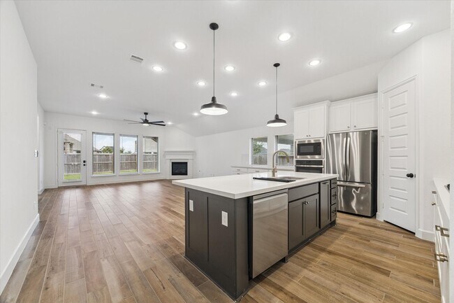 Photo - 2907 Tanager Trace