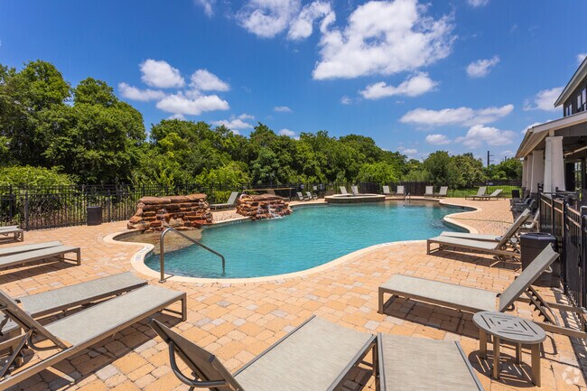 Segunda piscina y Club House - The Village on Telluride