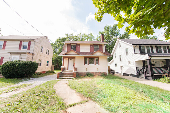 Building Photo - 652 Glendora Ave Rental