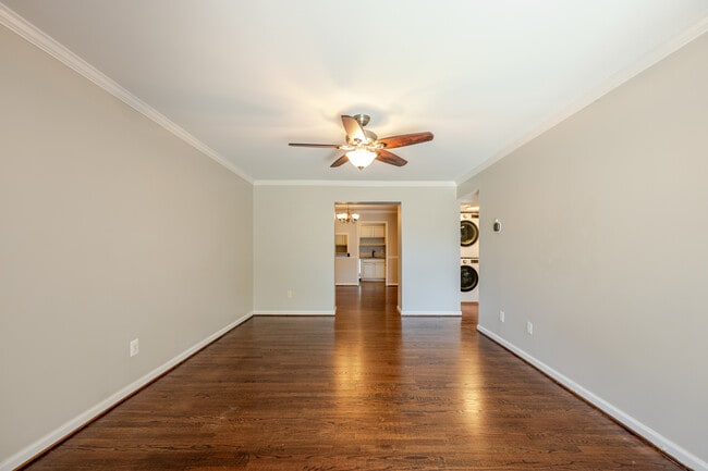 Building Photo - 6143 Edsall Rd