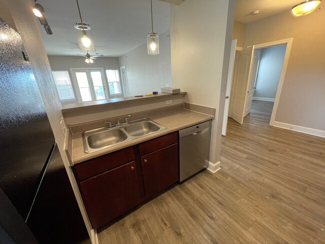 Photo - Room in Condo on Crossing Pl