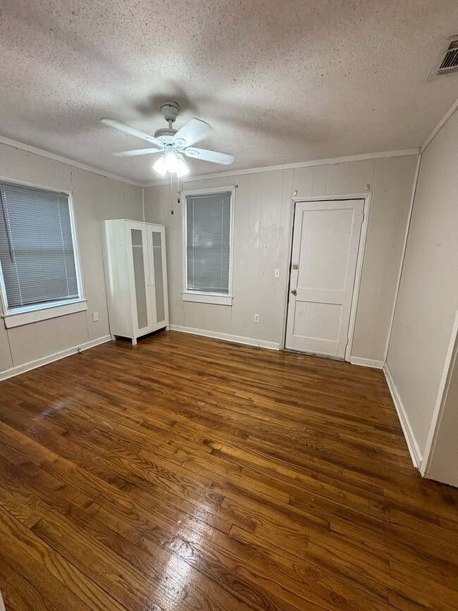 Photo - MOVE IN READY