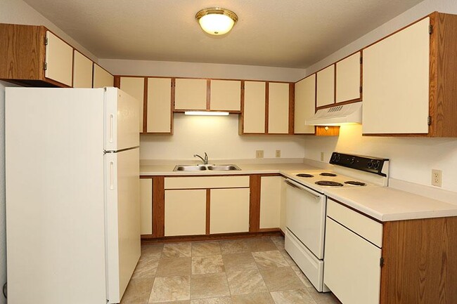 Building Photo - WYNDMERE ESTATES Rental