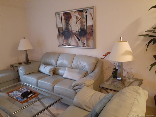 Photo - 1571 SE Hampshire Way Unit 104