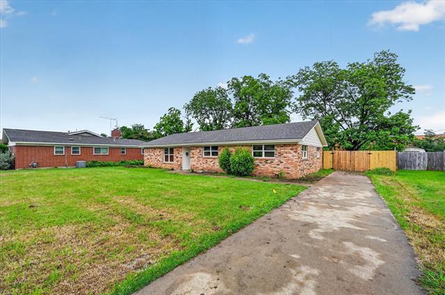 Photo - 158 Cotillion Rd