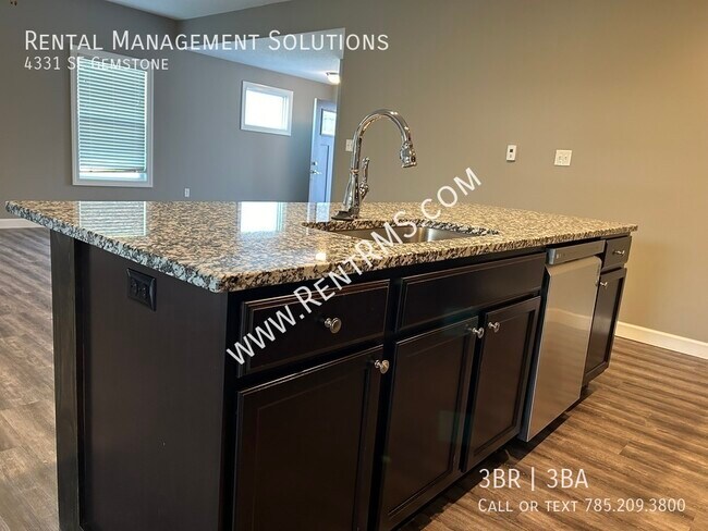 Photo - 4331 SE Gemstone-