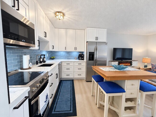 145 S Ocean Ave Unit 303