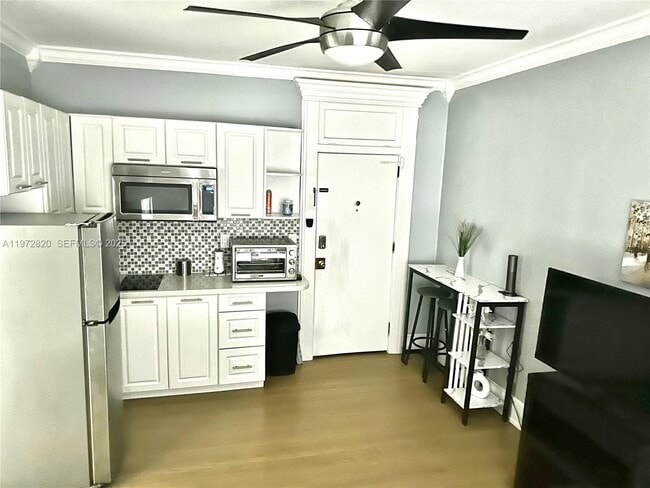 Photo - 124 Mendoza Ave Unit 2A