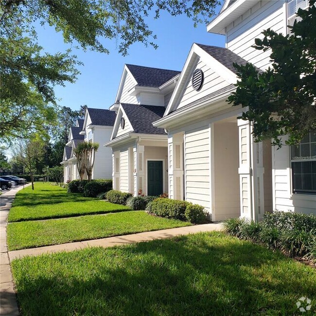 Building Photo - 330 Southern Pecan Cir Unit 104 Rental