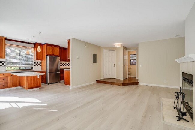 Photo - 75 Devonshire Ave