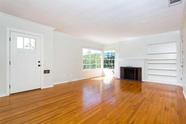 Photo - Single Story Craftsman in North Park