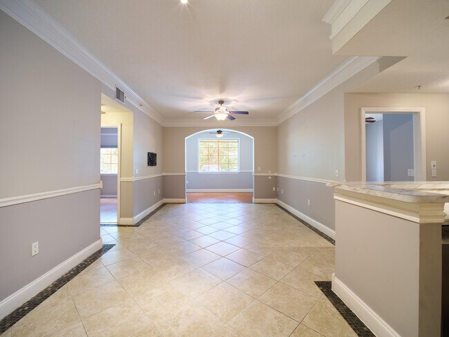 Photo - 6101 Myrtlewood Cir W