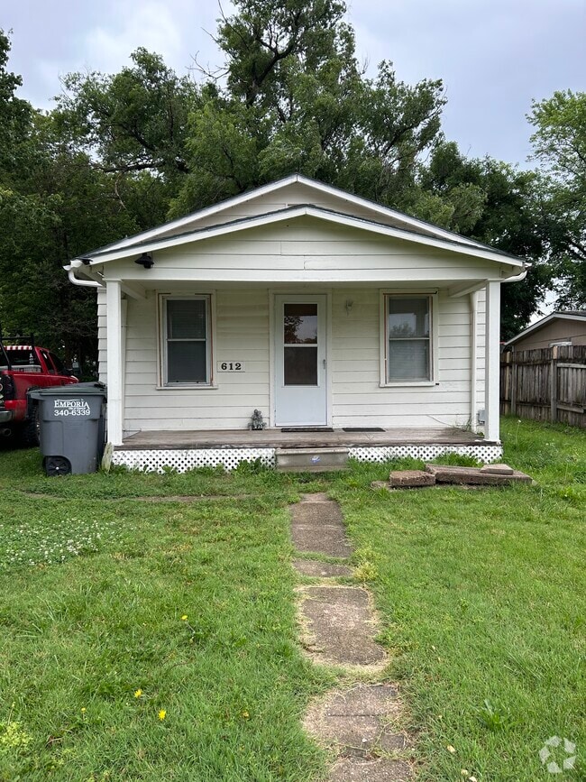 Building Photo - 612 Peyton St Rental