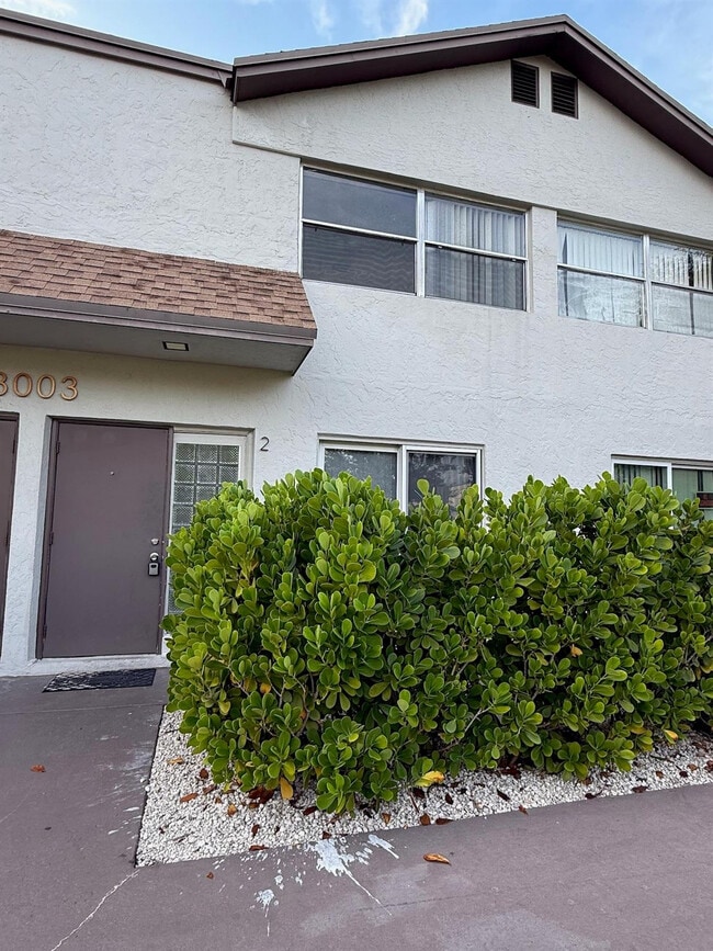 Photo - 3003 NW 5th Terrace Unit 2