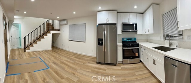 Photo - 18654 Runnymede St