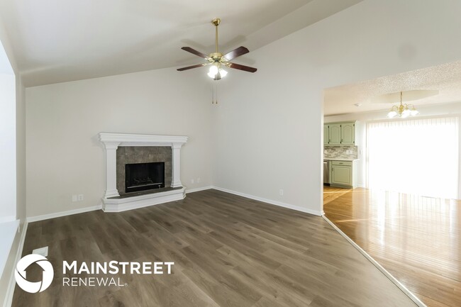 Photo - 1609 Johnston Dr