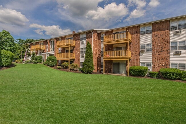 Photo - Parkview Apartments