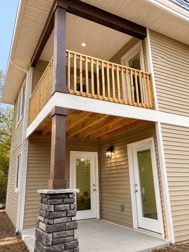Photo - 1215 Corporate Dr Unit 322