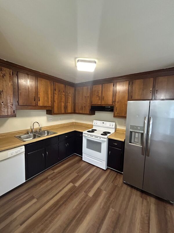 Photo - 2214 Bowlin Ct