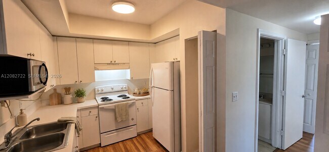 Photo - 11050 SW 196th St Unit 408