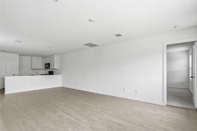 Photo - 2109 Spartan Dr