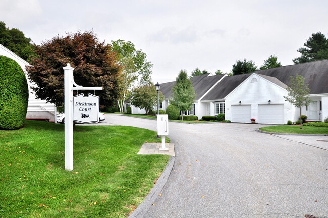 Photo - 8 Dickinson Ct Unit 8