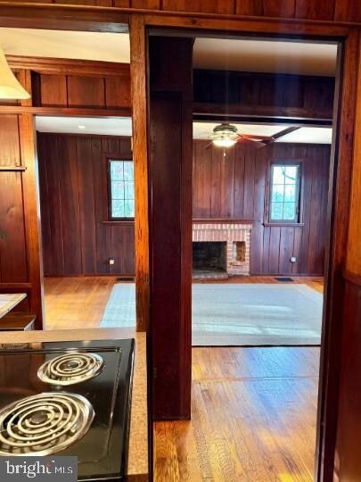 Photo - 2132 Grandview Ave