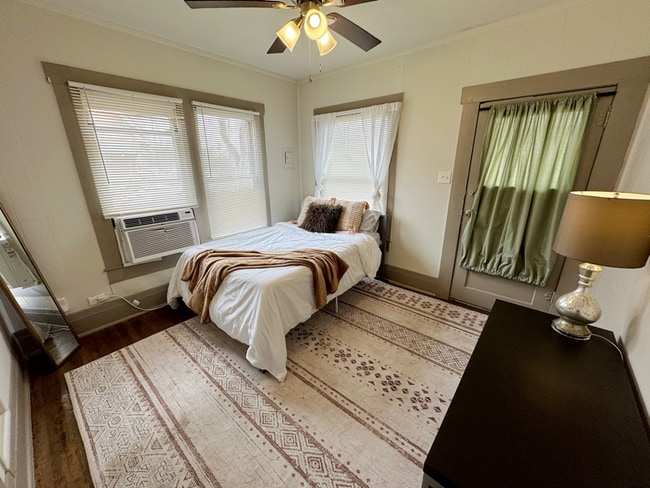 Photo - 519 W Ridgewood Ct