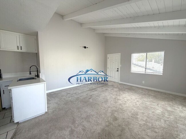 Photo - 1054 W 23rd St Unit 1056