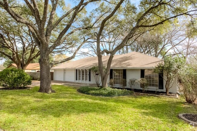 Building Photo - 7403 Glenhill Rd Rental