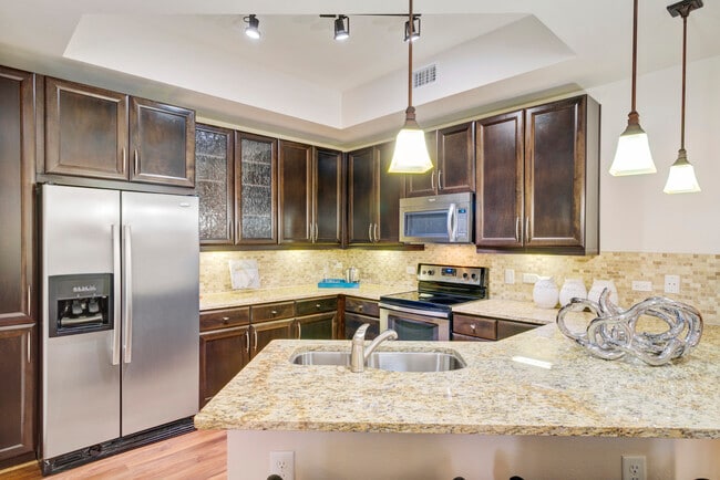 Photo - Gables Post Oak