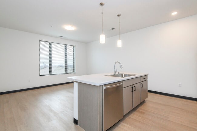 Bronzeville Apartments