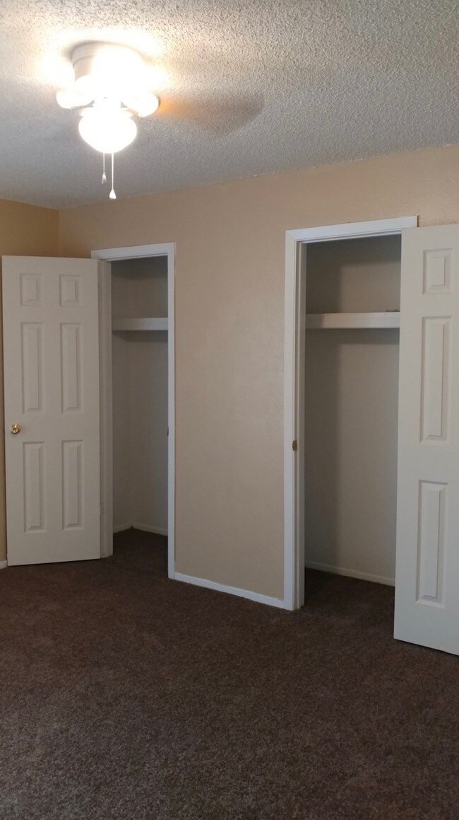 Closet & Storage - Country Park Apartments
