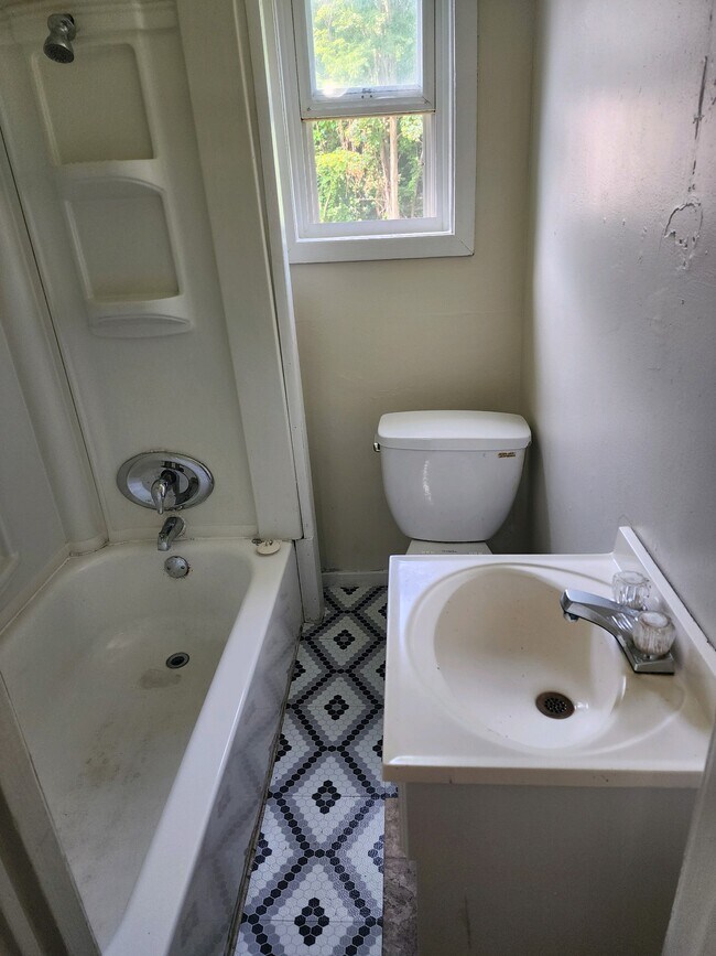 Photo - 4 N 4th St Unit 2