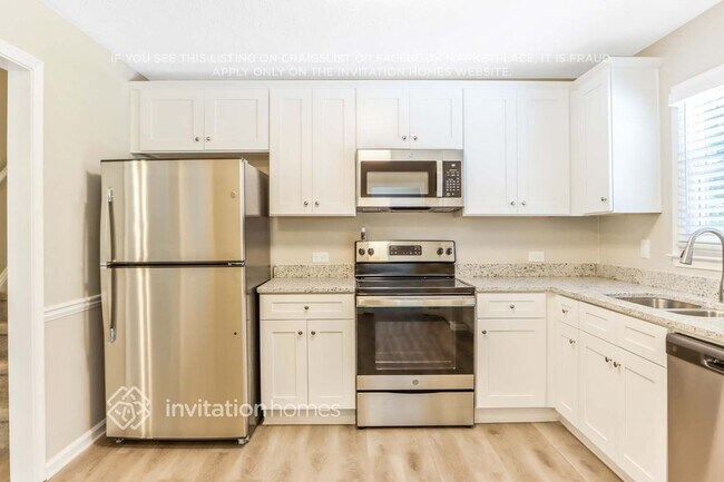 Photo - 4130 Summer Wood Dr