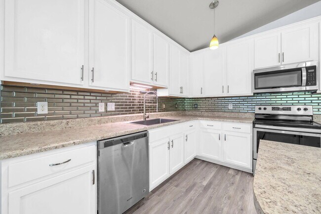 222 Marquis Wy