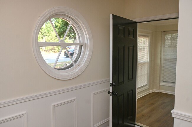 Photo - MOVE-IN READY-NORTH-COLUMBUS & FT BENNING ...