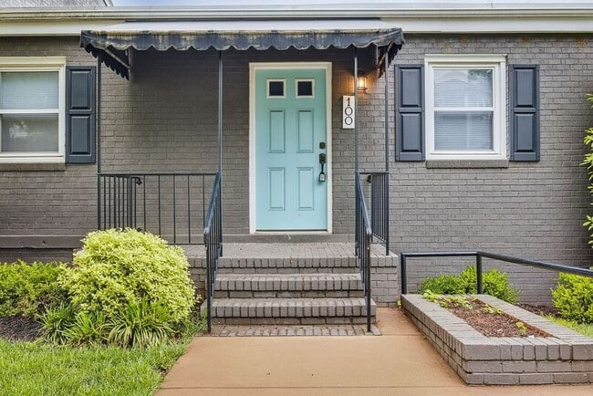 Photo - 1000 Monticello Rd Unidad # 100