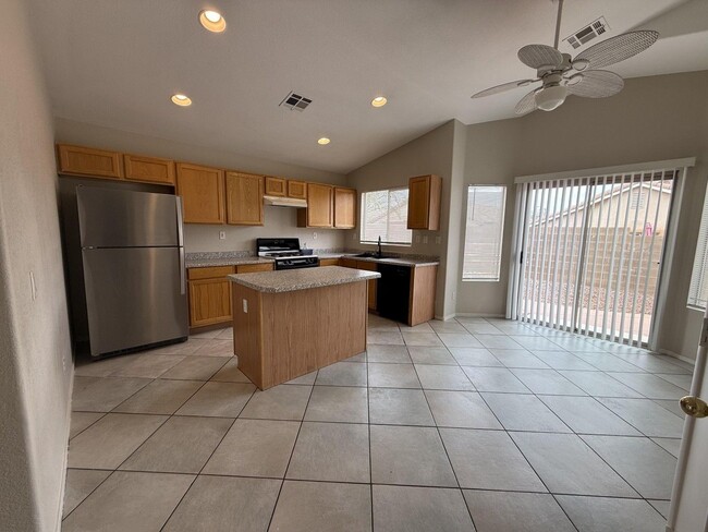 Photo - 4892 Perrone Ave