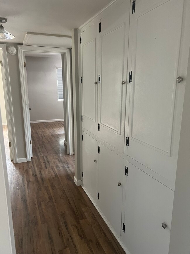 Photo - 153 Adkinson Dr