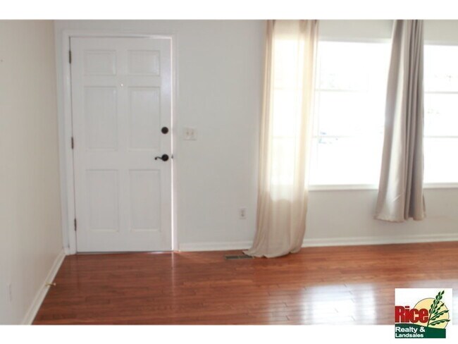 Photo - 1240 Chestnut Drive