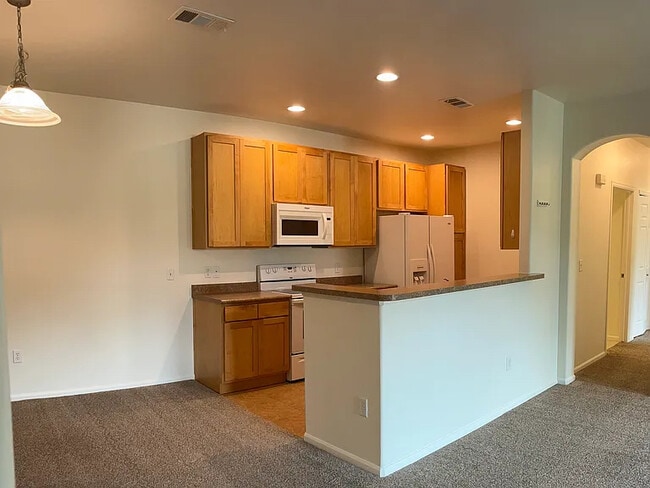 Photo - 2803 Kansas Dr