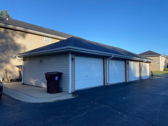 Photo - Condominium in Academy Commons