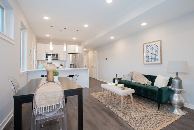 Photo - 15 Thirty Four