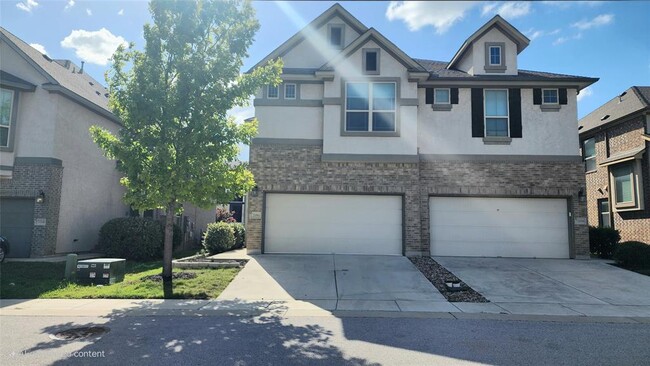 Photo - 2208 Dillon Pond Ln Unidad A Rental