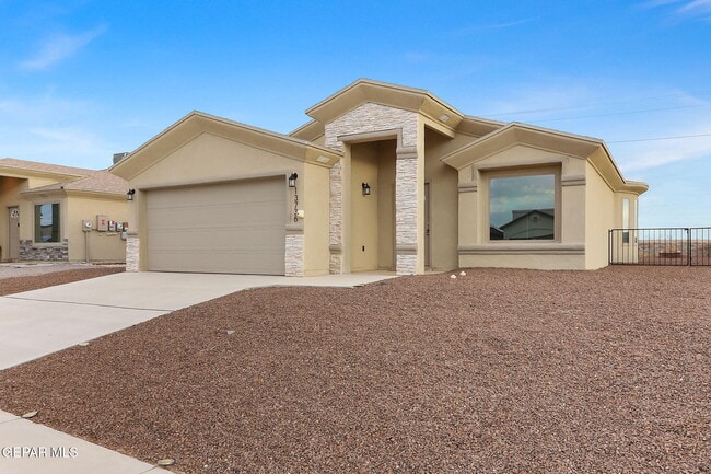 Photo - 13736 Flora Vista Ave
