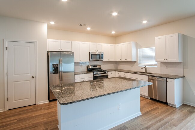 Photo - 375 Hidden Cove Dr