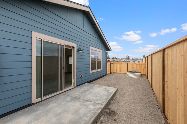 Photo - 109 Gangnes Dr Unit A